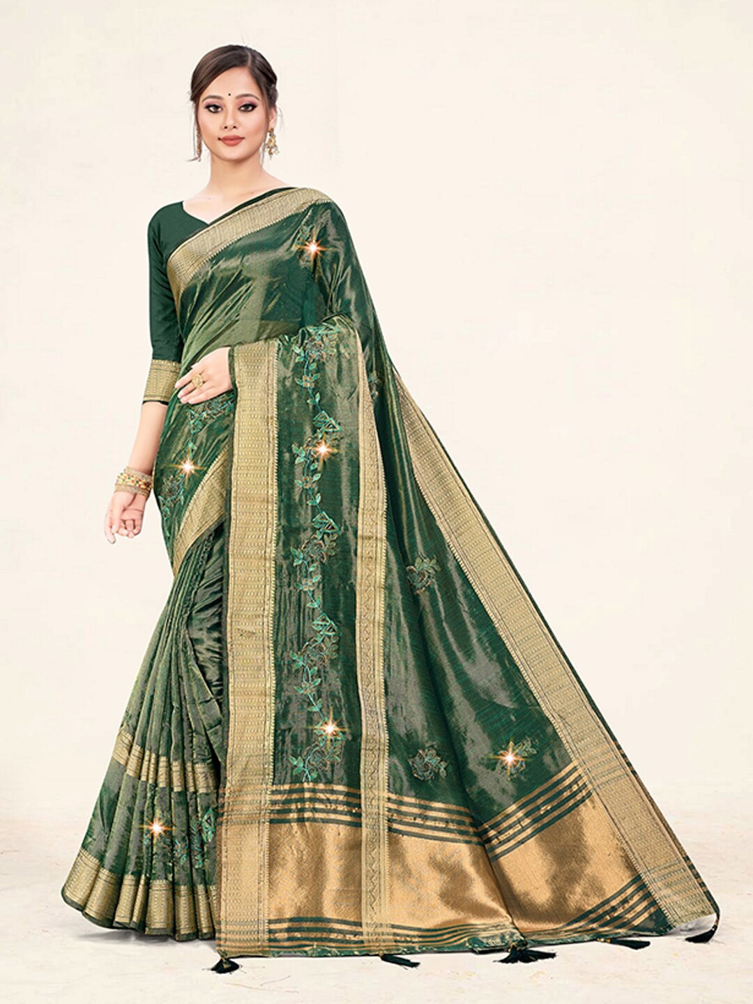 

Mitera Green & Gold-Toned Floral Zari Organza Saree