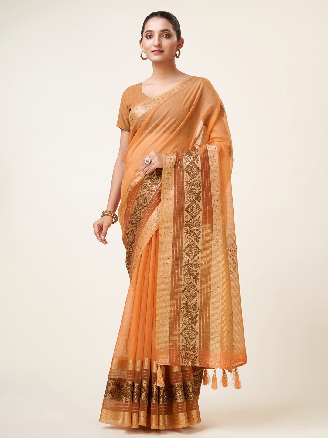 

Mitera Zari Organza Saree, Pink