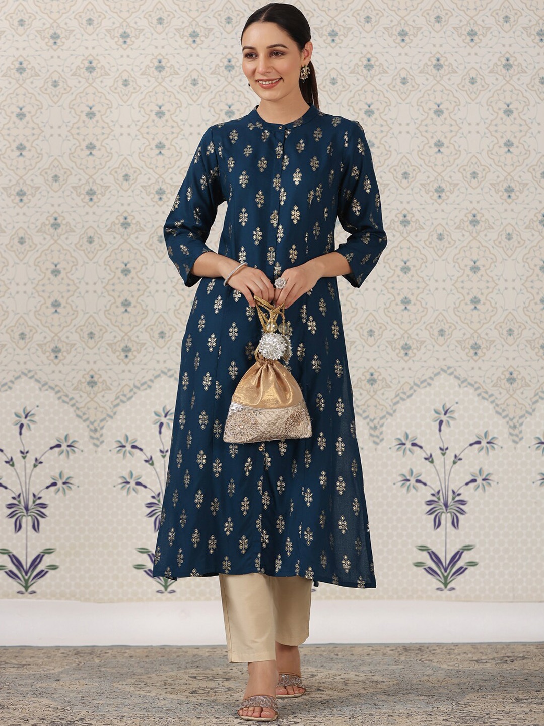 

Ode by House of Pataudi Ethnic Motifs Printed Straight Kurta, Teal