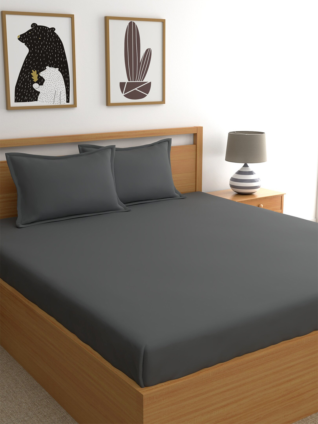 

Dreamscape Grey Cotton 400 TC King Bedsheet With 2 Pillow Covers