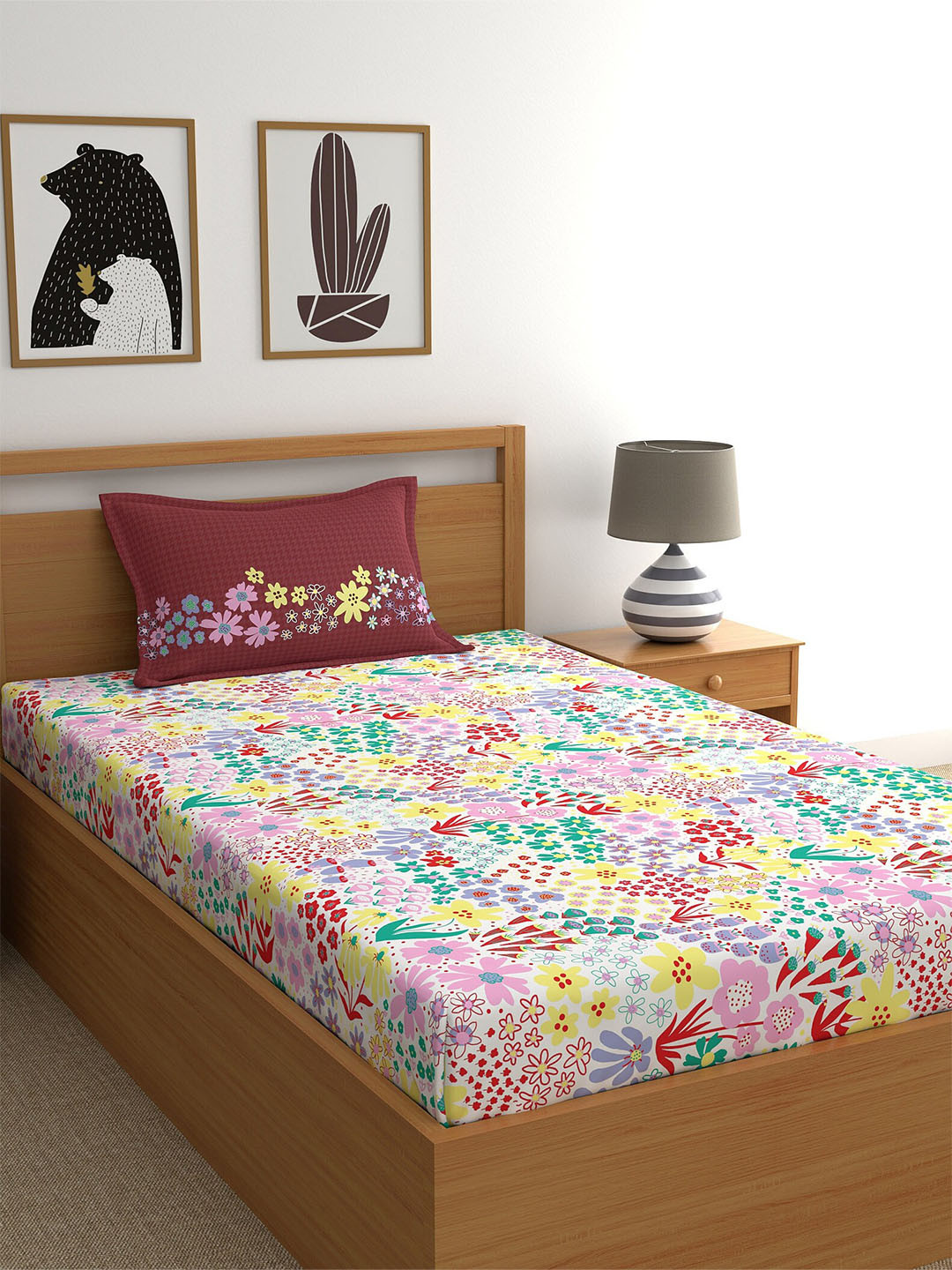 

Home Ecstasy White & Red Floral Pure Cotton 180 TC Single Bedsheet with 1 Pillow Cover