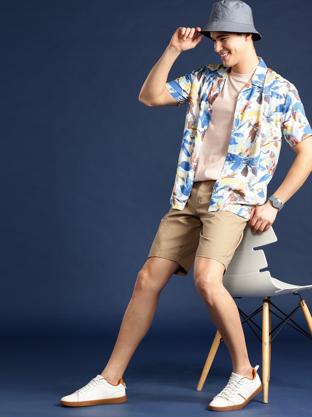 

Mast & Harbour Men Floral Printed Cuban Collar Casual Shirt, Multi