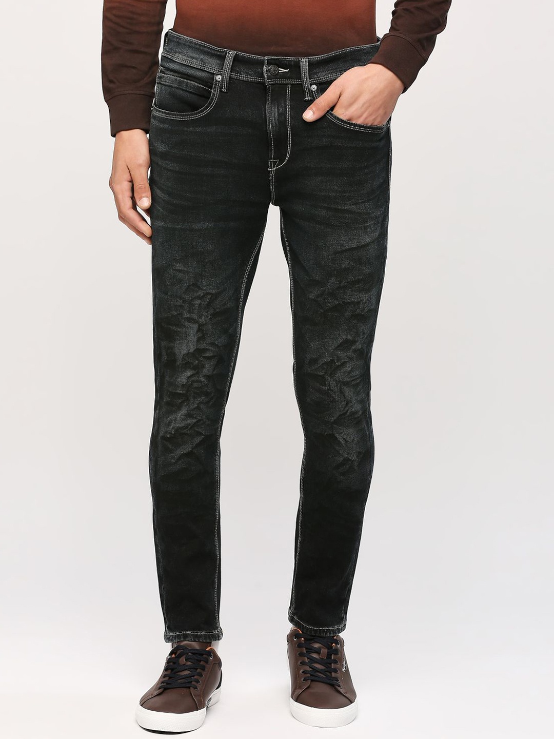 

Pepe Jeans Men Skinny Fit Mid-Rise Light Fade Cotton Jeans, Black