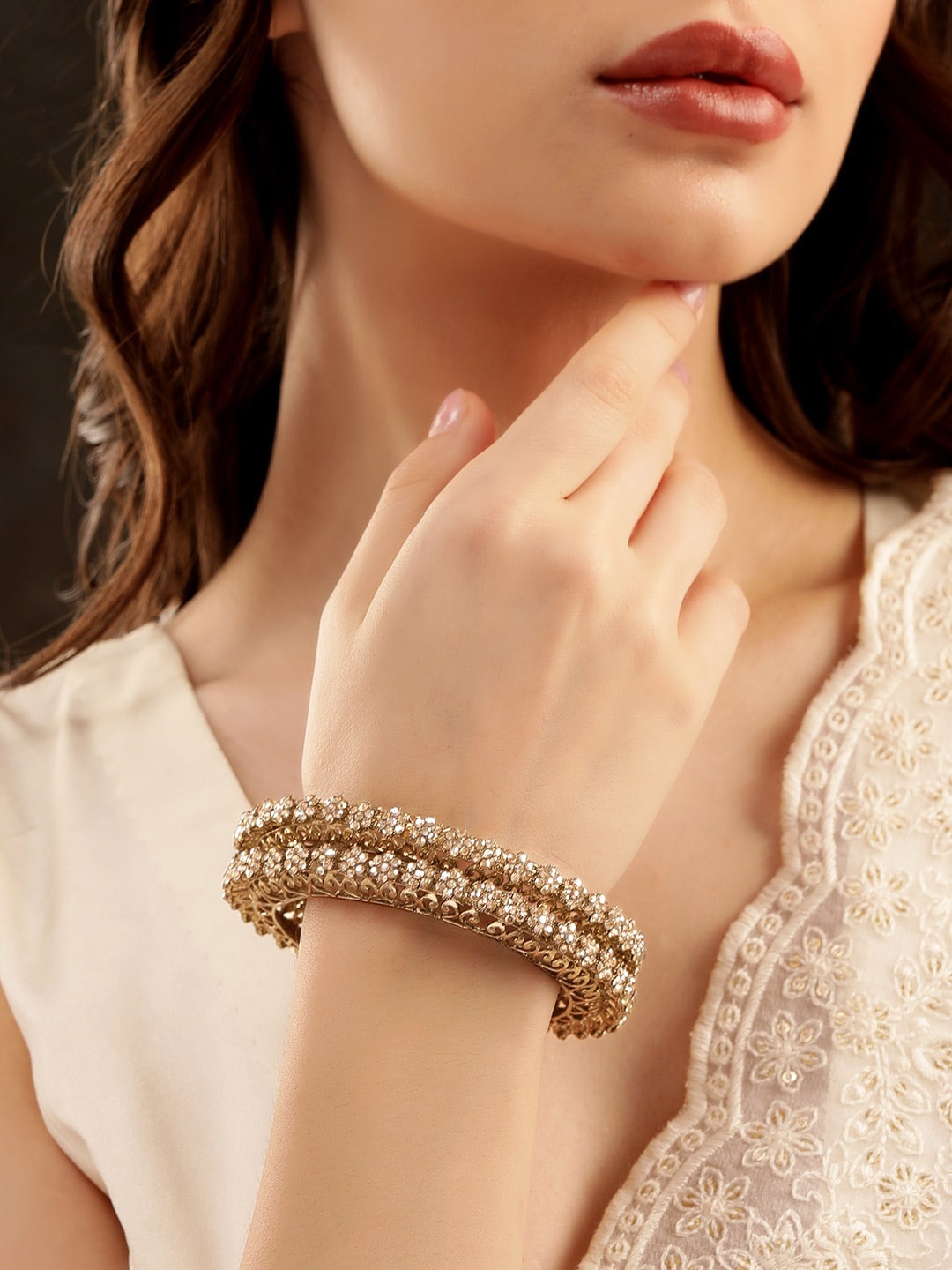 

Rubans Set Of 2 Gold-Plated Cubic Zirconia Studded Antique Bangles