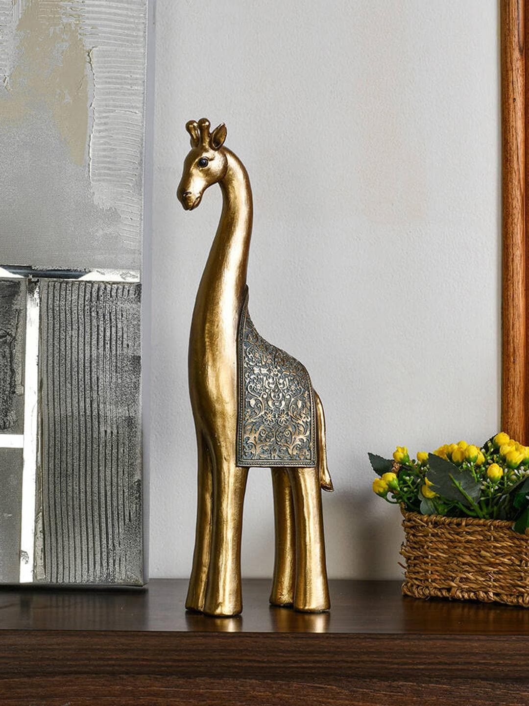 

Athome by Nilkamal Grey & Gold Toned Giraffe Polyresin Showpiece