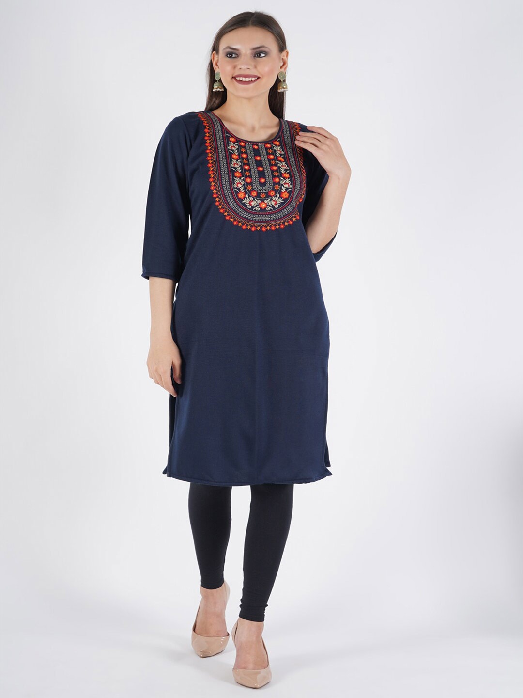 

Trend Level Ethnic Motifs Yoke Design Woollen Kurta, Navy blue