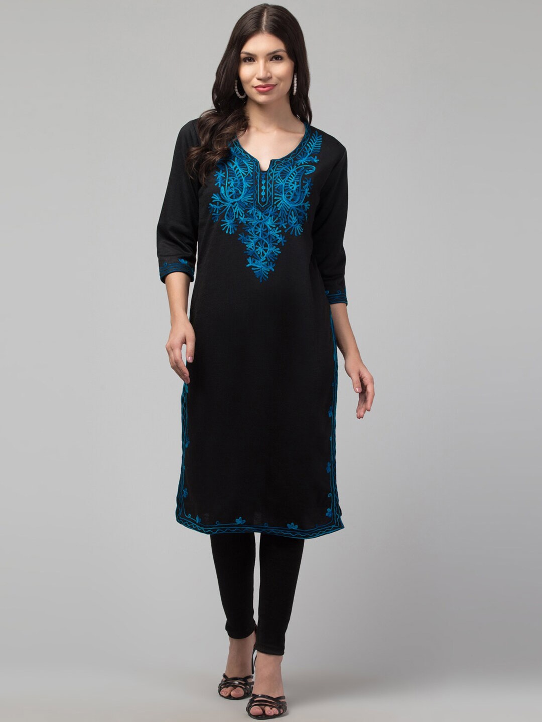 

Trend Level Ethnic Motifs Yoke Design Woollen Straight Kurta, Black