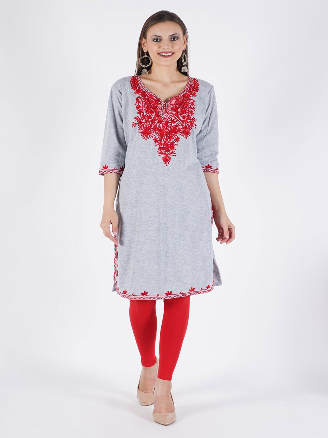 

Trend Level Floral Yoke Designed Thread Work Straight Woollen Kurta, Grey