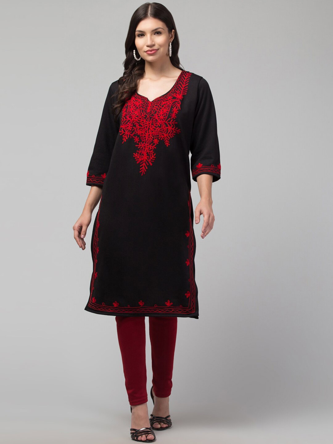 

Trend Level Ethnic Motifs Embroidered Woolen Kurta, Black