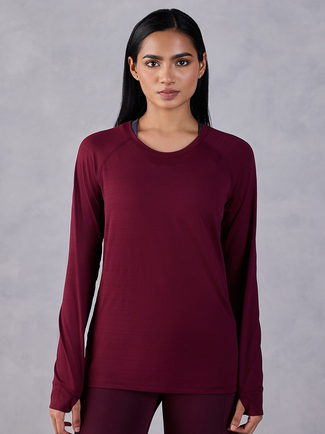 

KICA Raglan Sleeve Moisture Wicking Sports Longline T-shirt, Maroon