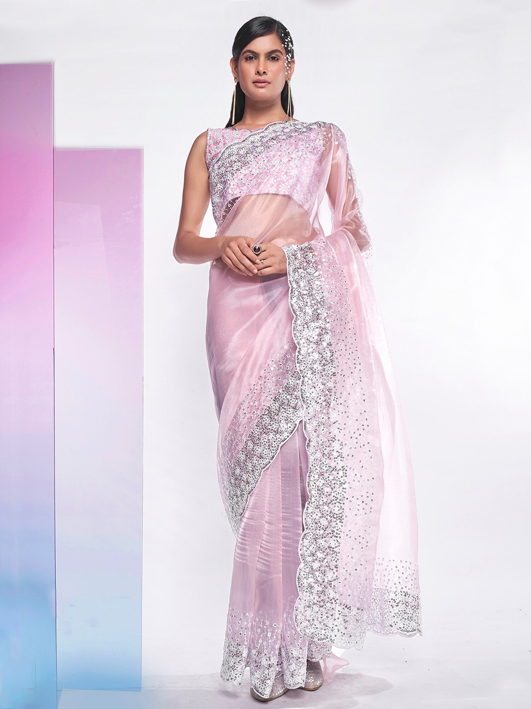 

Mitera Cream-Coloured & White Sequinned Pure Georgette Saree