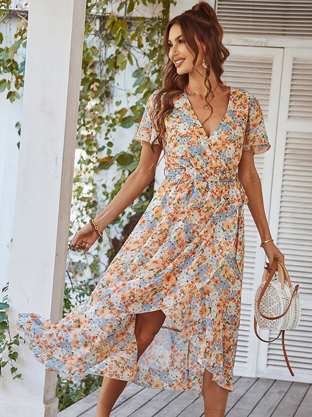 

StyleCast White & Yellow Floral Printed V-Neck Flared Sleeves Tie-Ups Wrap Midi Dress