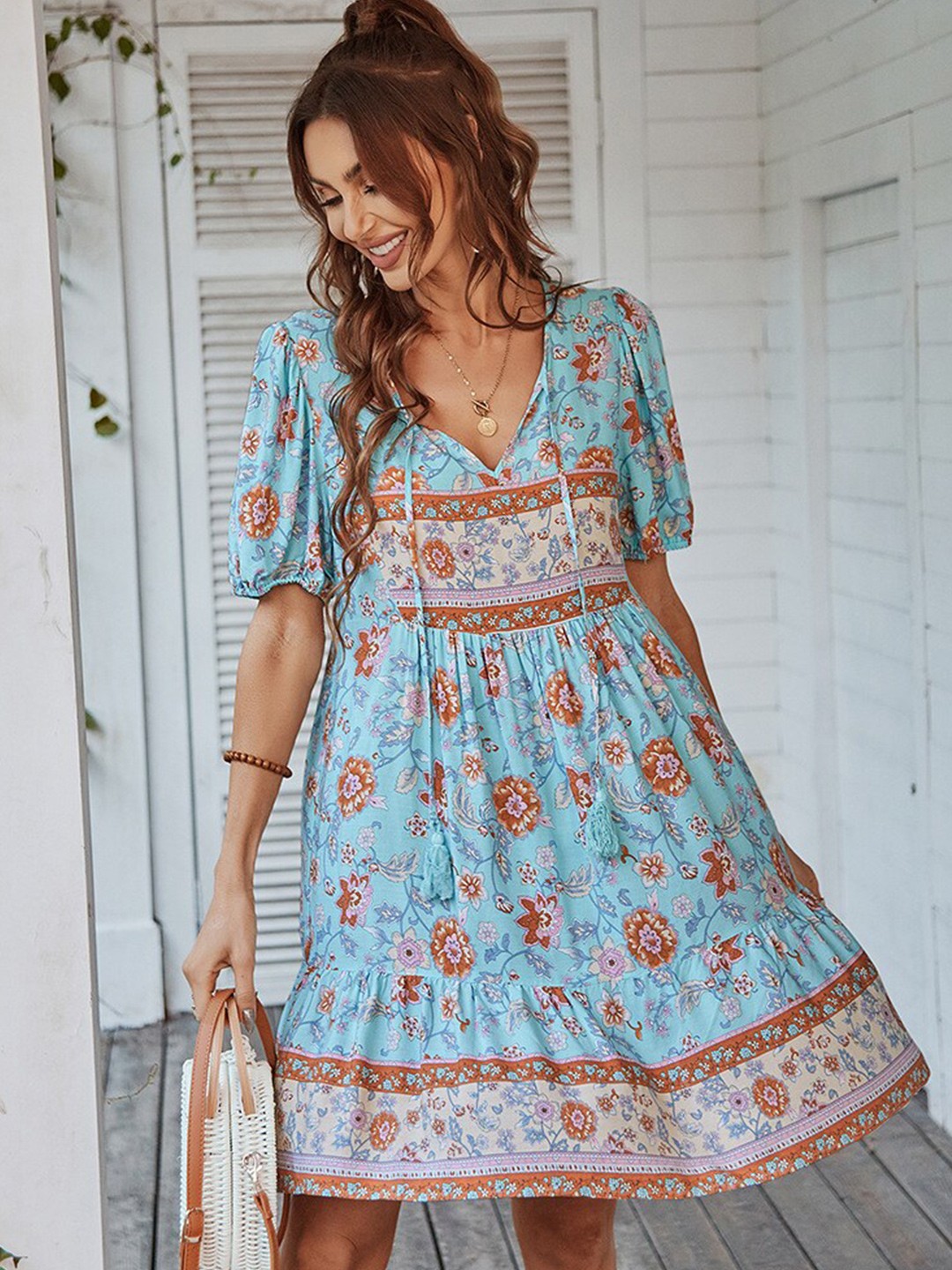

StyleCast Blue Floral Print V-Neck Puff Sleeve Fit & flare Midi Dress