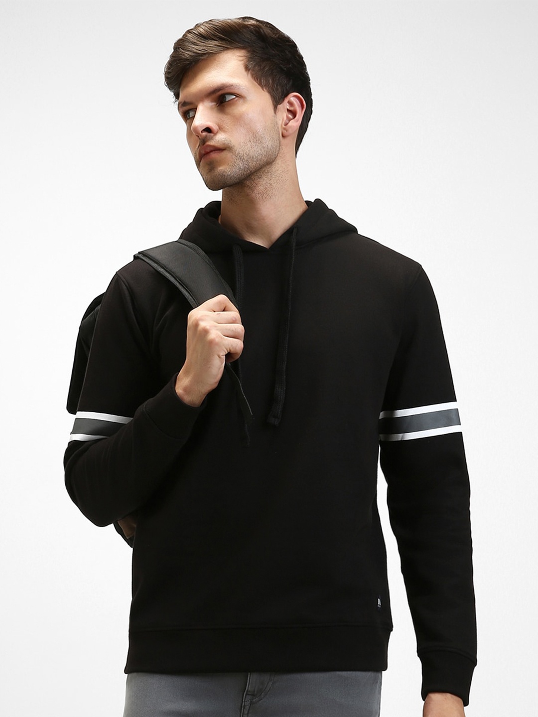 

Dennis Lingo Colourblocked Hooded Pullover, Black