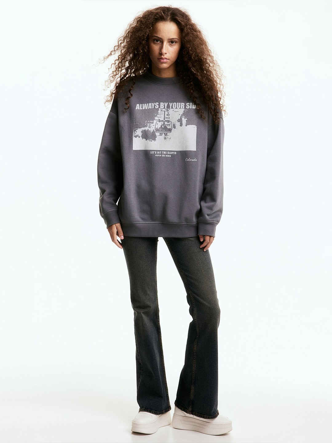 

H&M Oversized Motif-Detail Sweatshirt, Grey