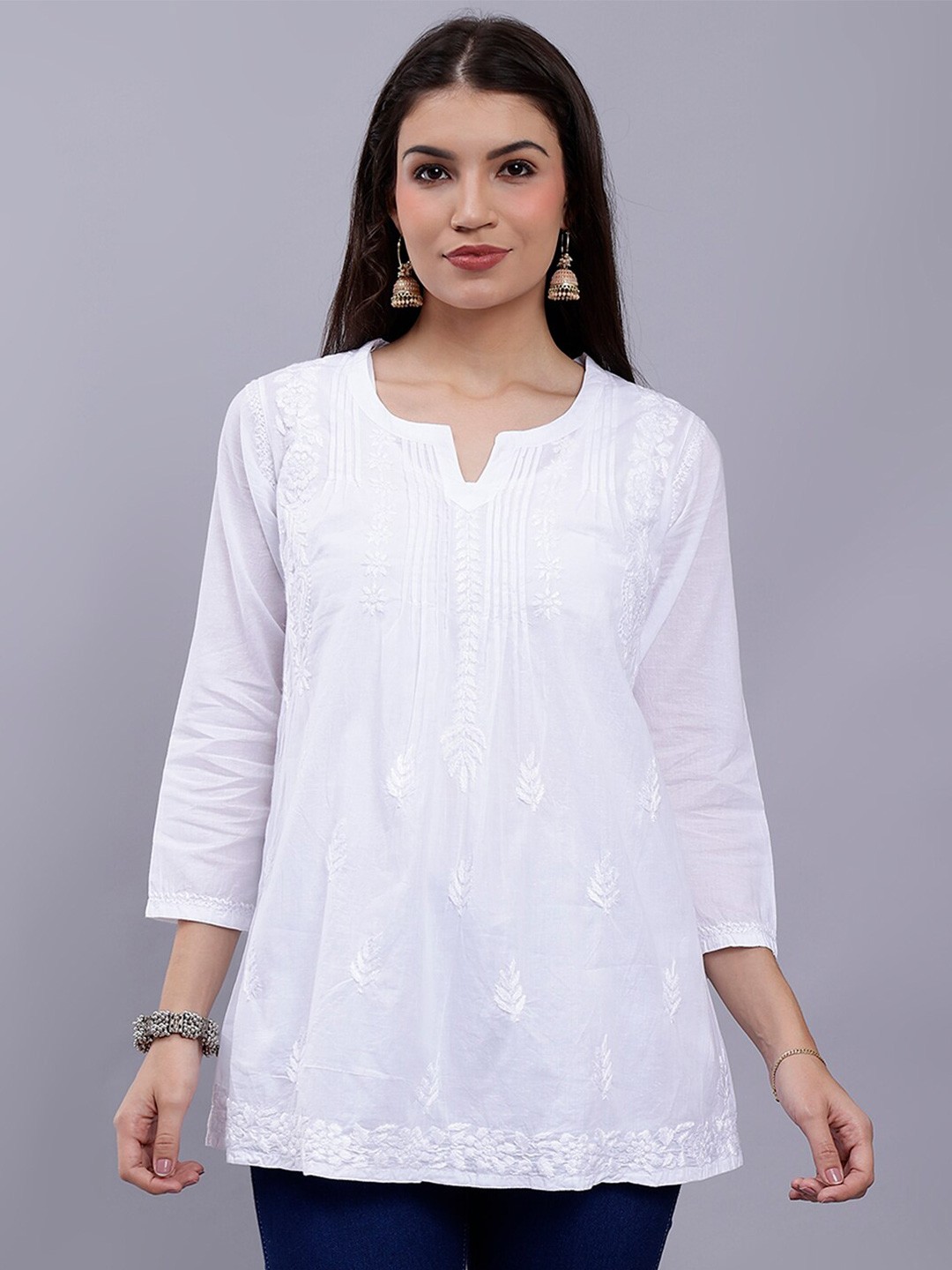 

Seva Chikan Ethnic Motifs Embroidered Lucknowi Chikankari Straight Kurti, White