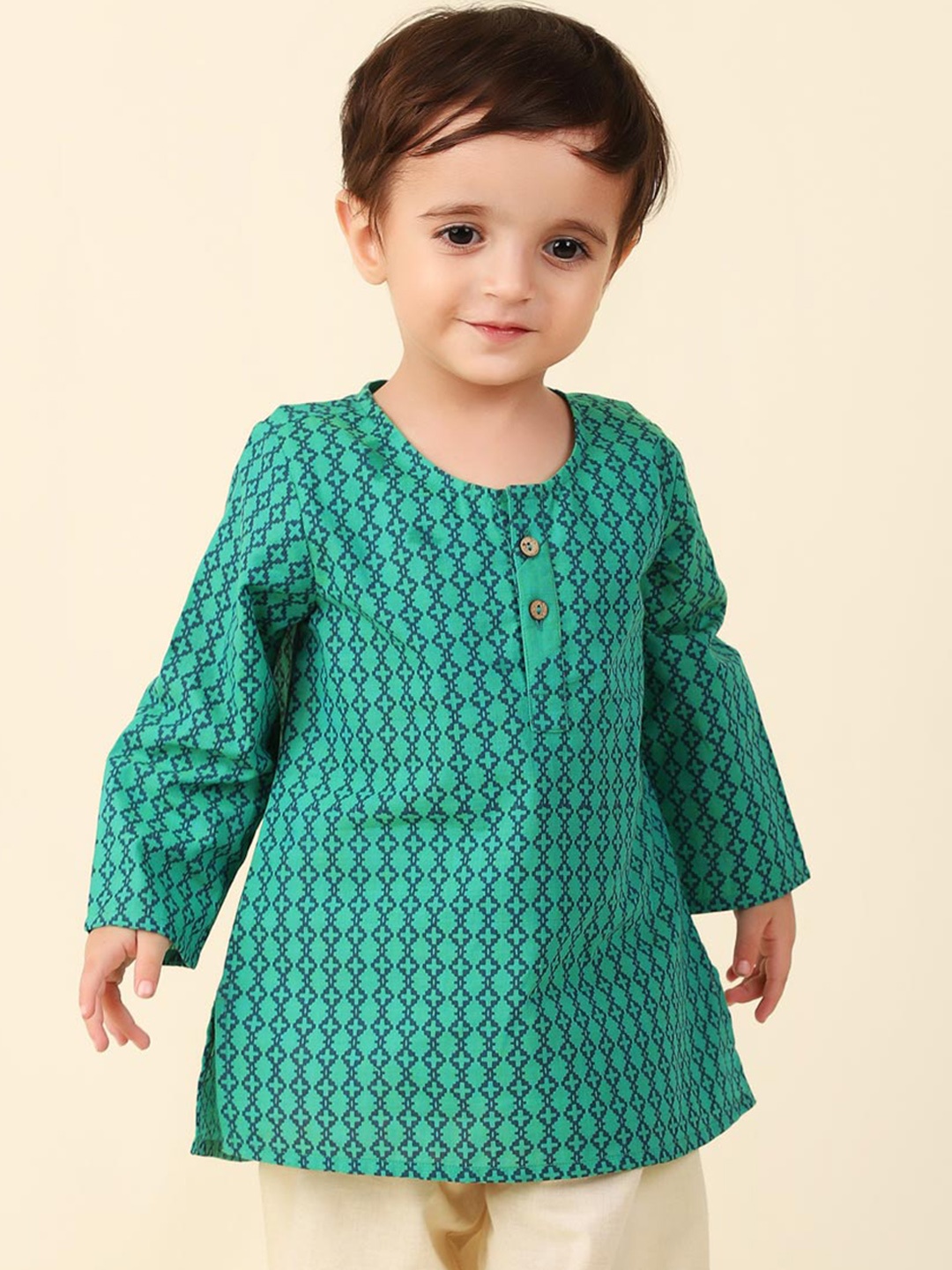 

Fabindia Infants Boys Geometric Printed Round Neck Cotton Kurta, Green