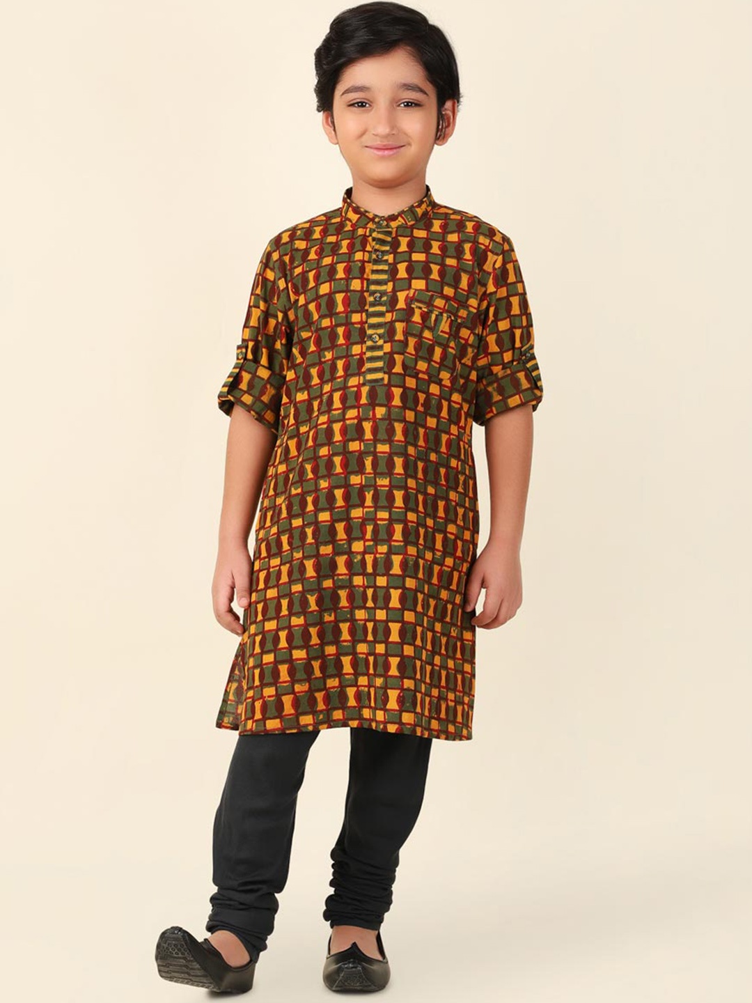 

Fabindia Boys Geometric Printed Band Collar Cotton Straight Kurta, Maroon
