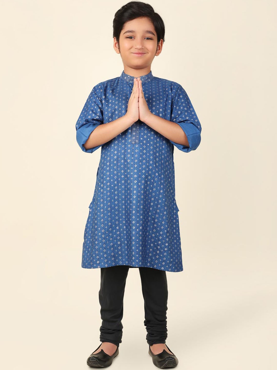 

Fabindia Boys Geometric Printed Band Collar Straight Kurta, Blue