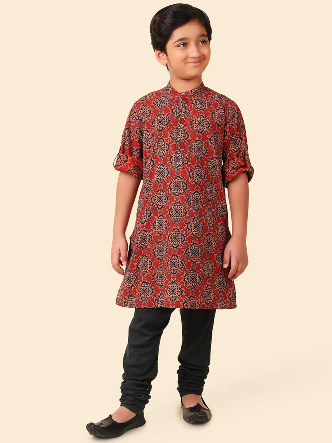 

Fabindia Boys Ethnic Motifs Printed Cotton Kurta, Red