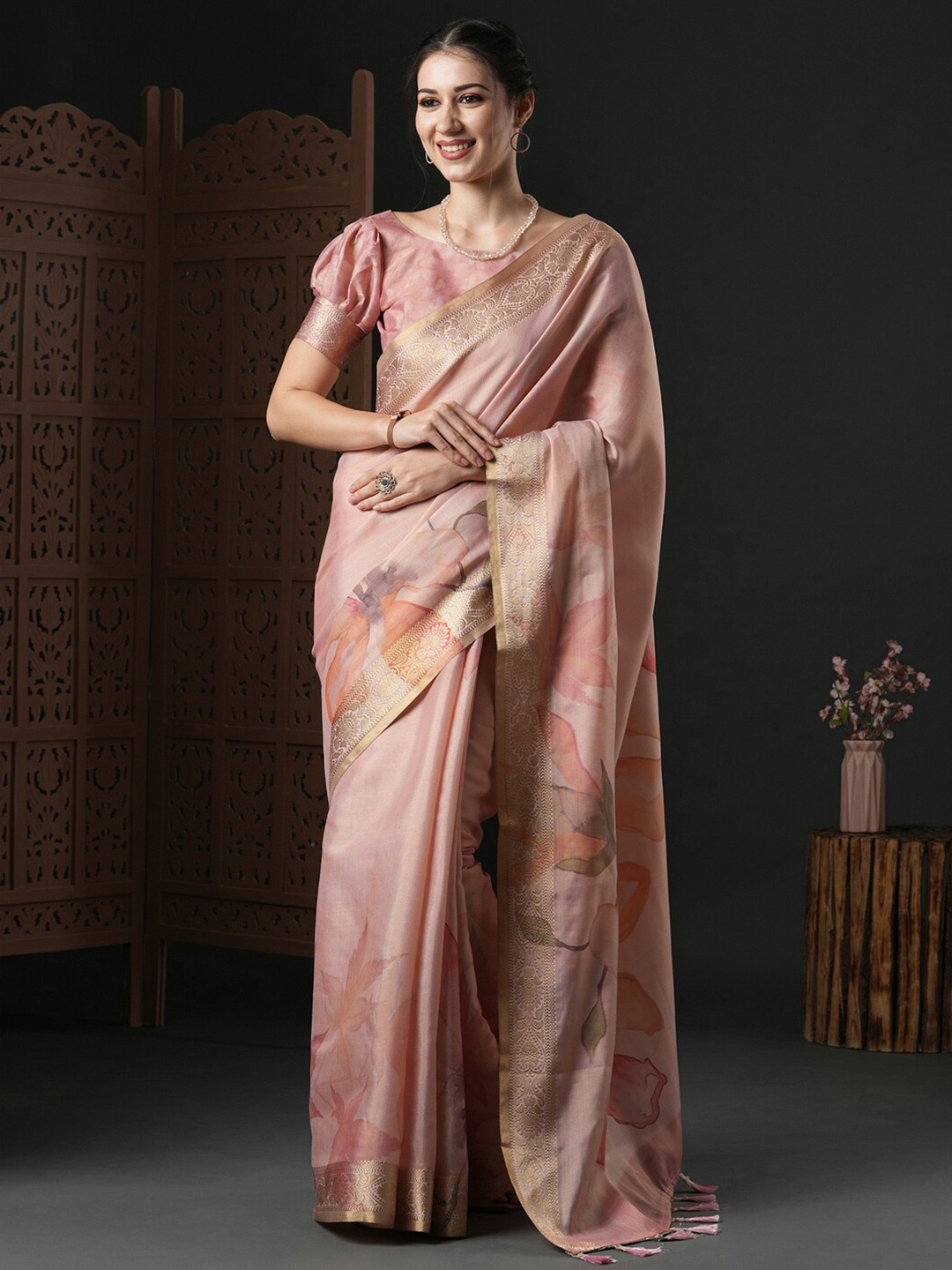 

Anouk Pink & Orange Floral Printed Zari Kanjeevaram Saree