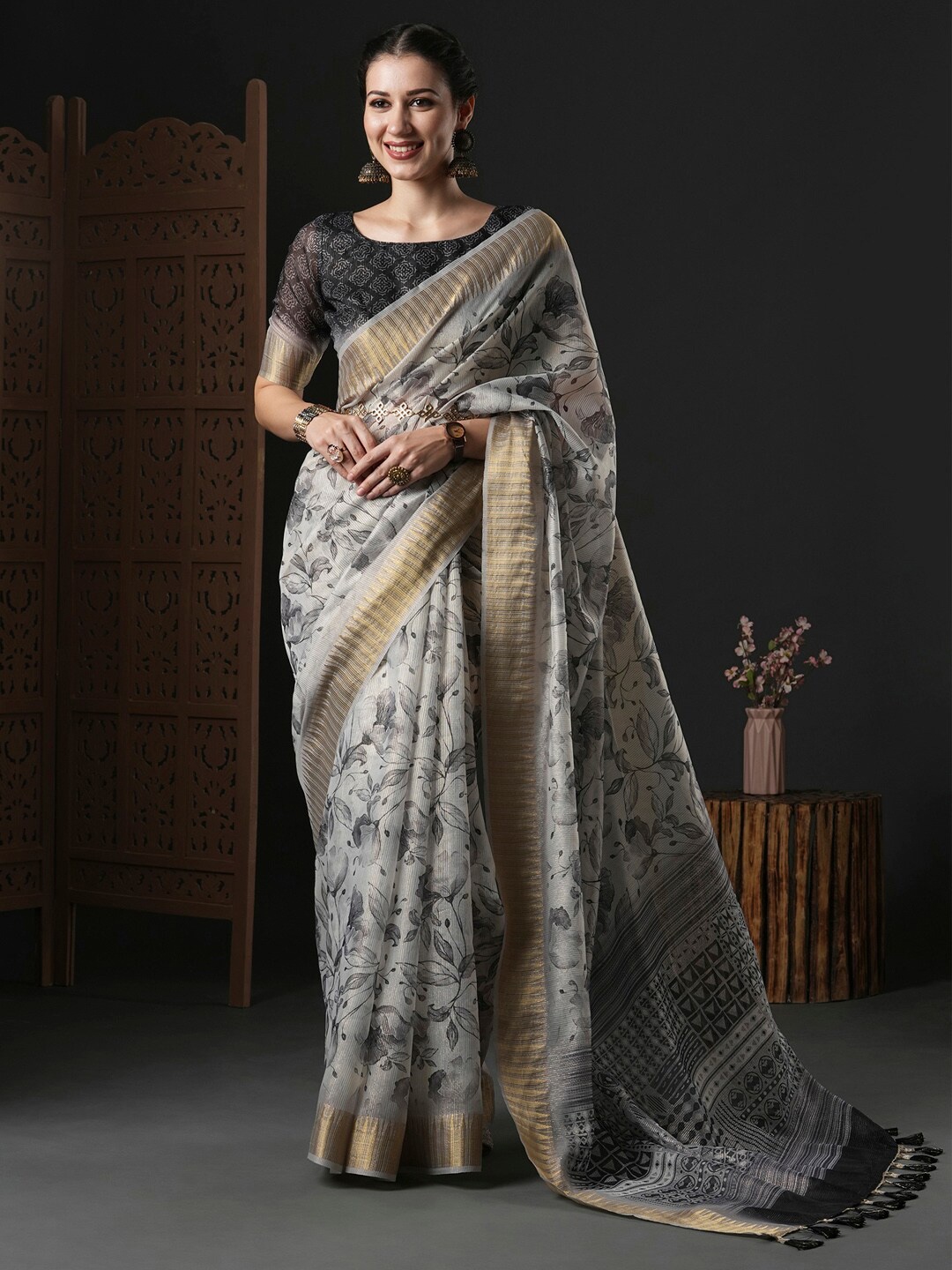 

Anouk Grey & White Floral Printed Zari Organza Sungudi Saree