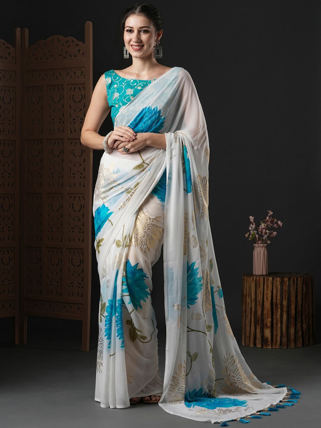 

Anouk Floral Printed Saree, White