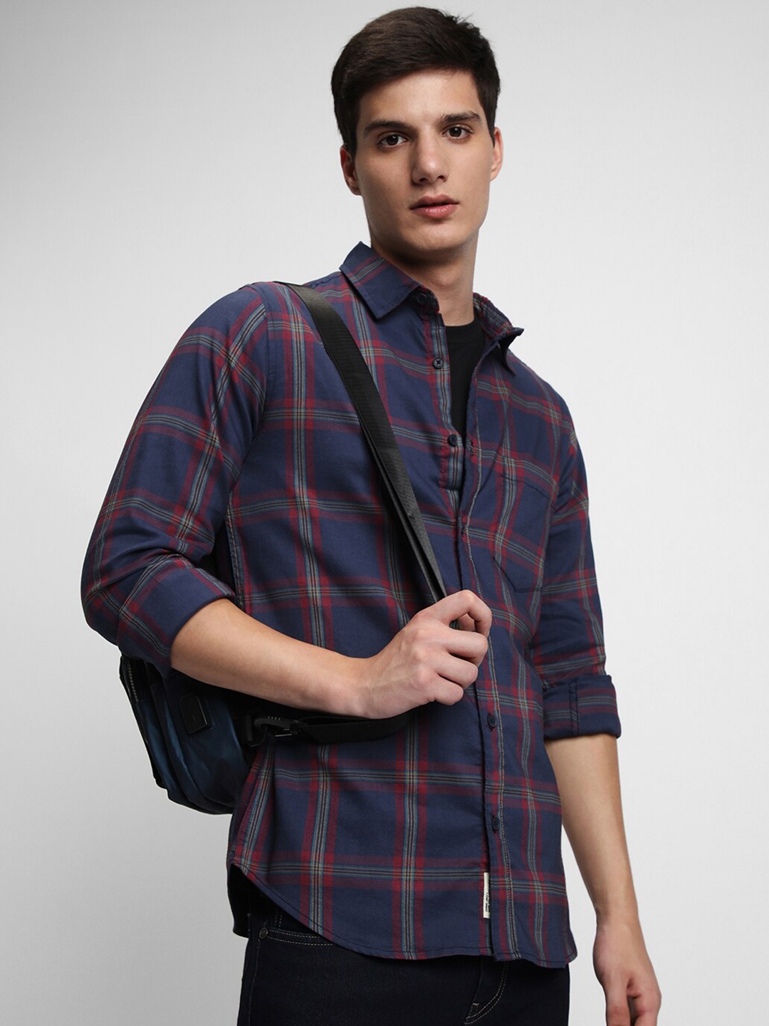 

Dennis Lingo Slim Fit Tartan Checked Pure Cotton Casual Shirt, Navy blue