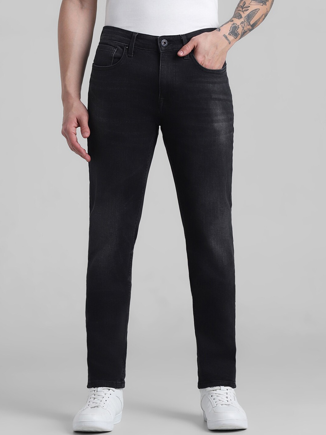 

Jack & Jones Men Low-Rise Clean Look Slim Fit Stretchable Jeans, Black