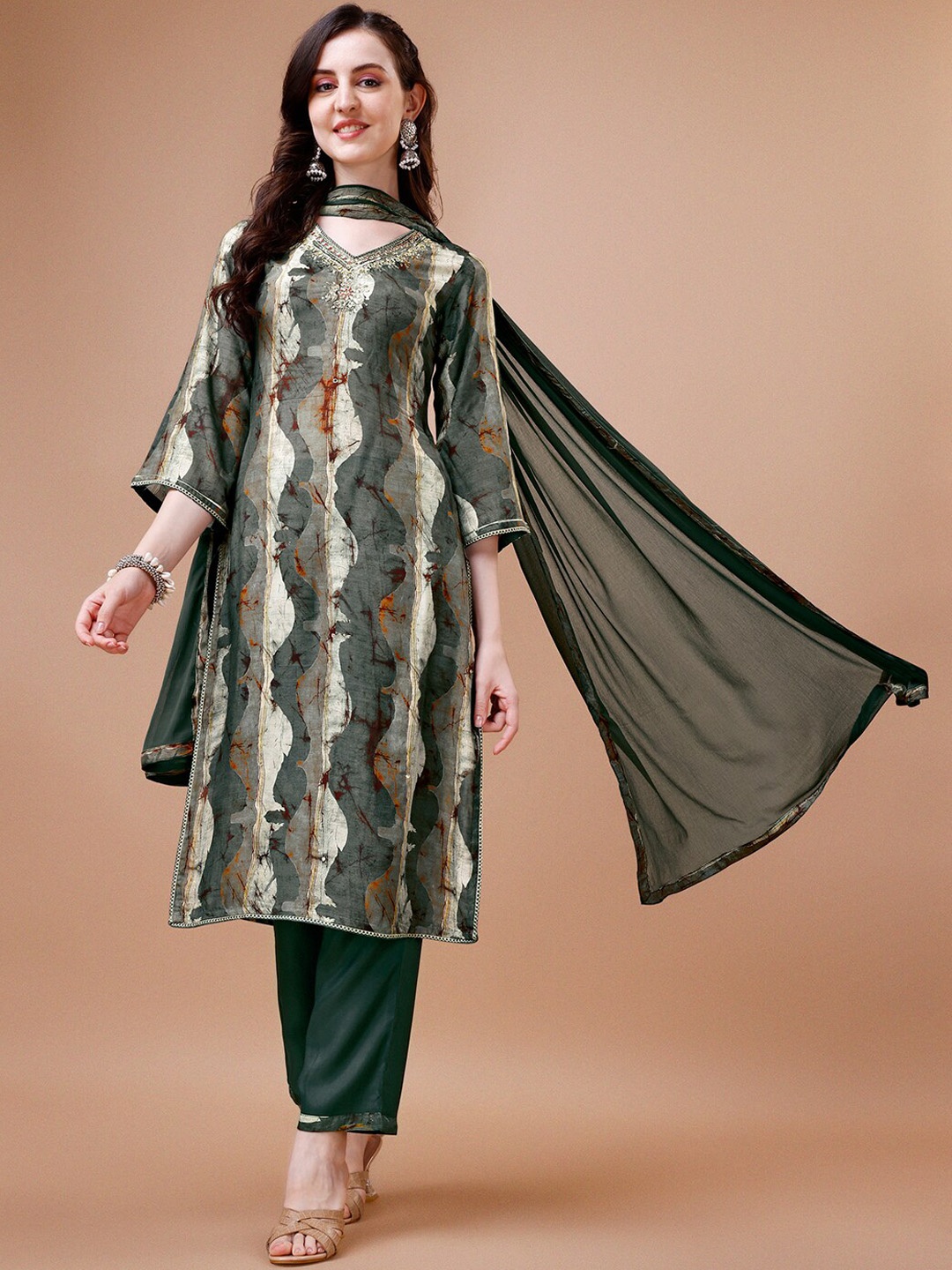 

Seerat Abstract Printed Thread Work Silk Chiffon Kurta With Trousers & Dupatta, Olive