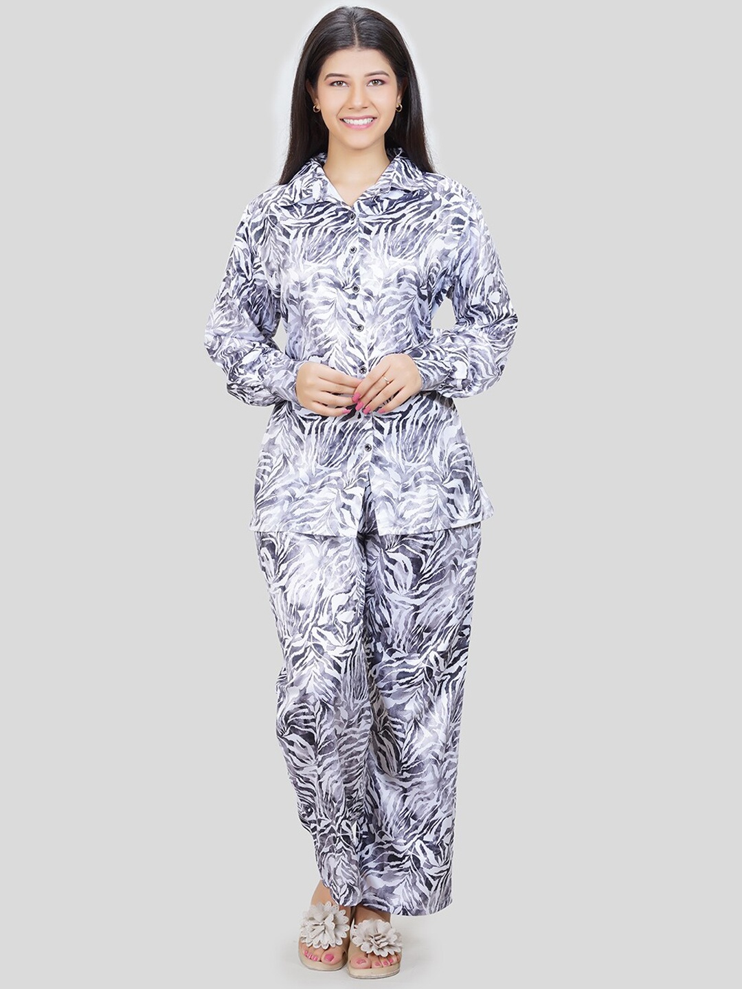 

She N She Printed Long Sleeves Shirt With Trousers, Black