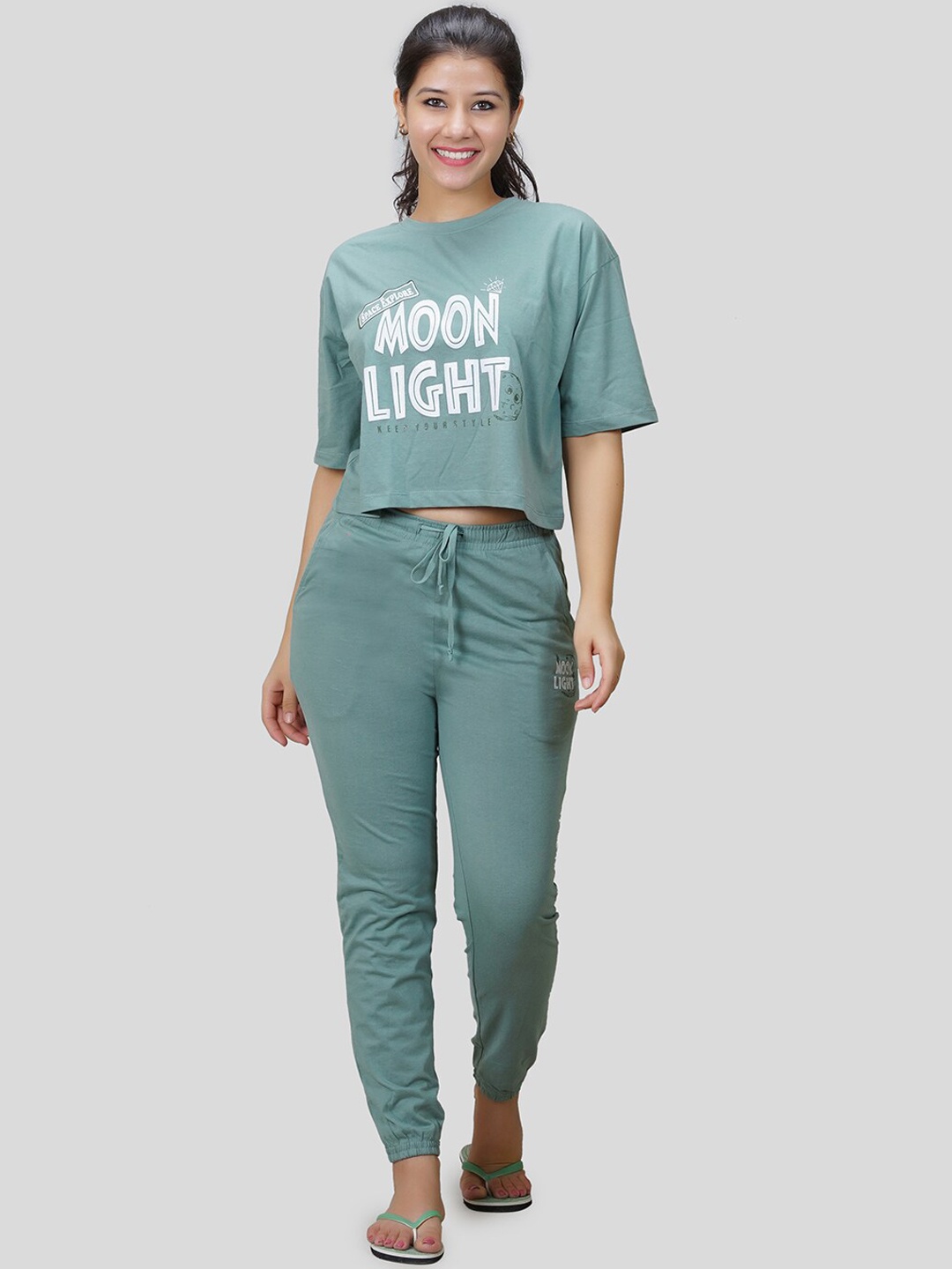 

She N She Typography Printed Round Neck Hosiery Night suit, Teal