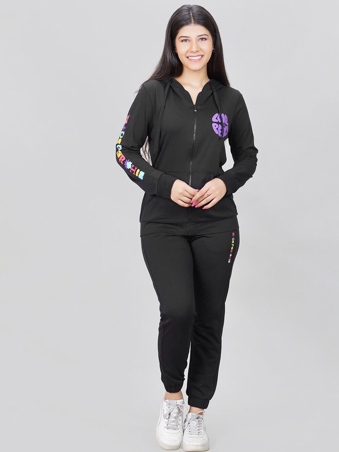 

She N She Printed Hooded Sweatshirt With Joggers Co-ords, Black