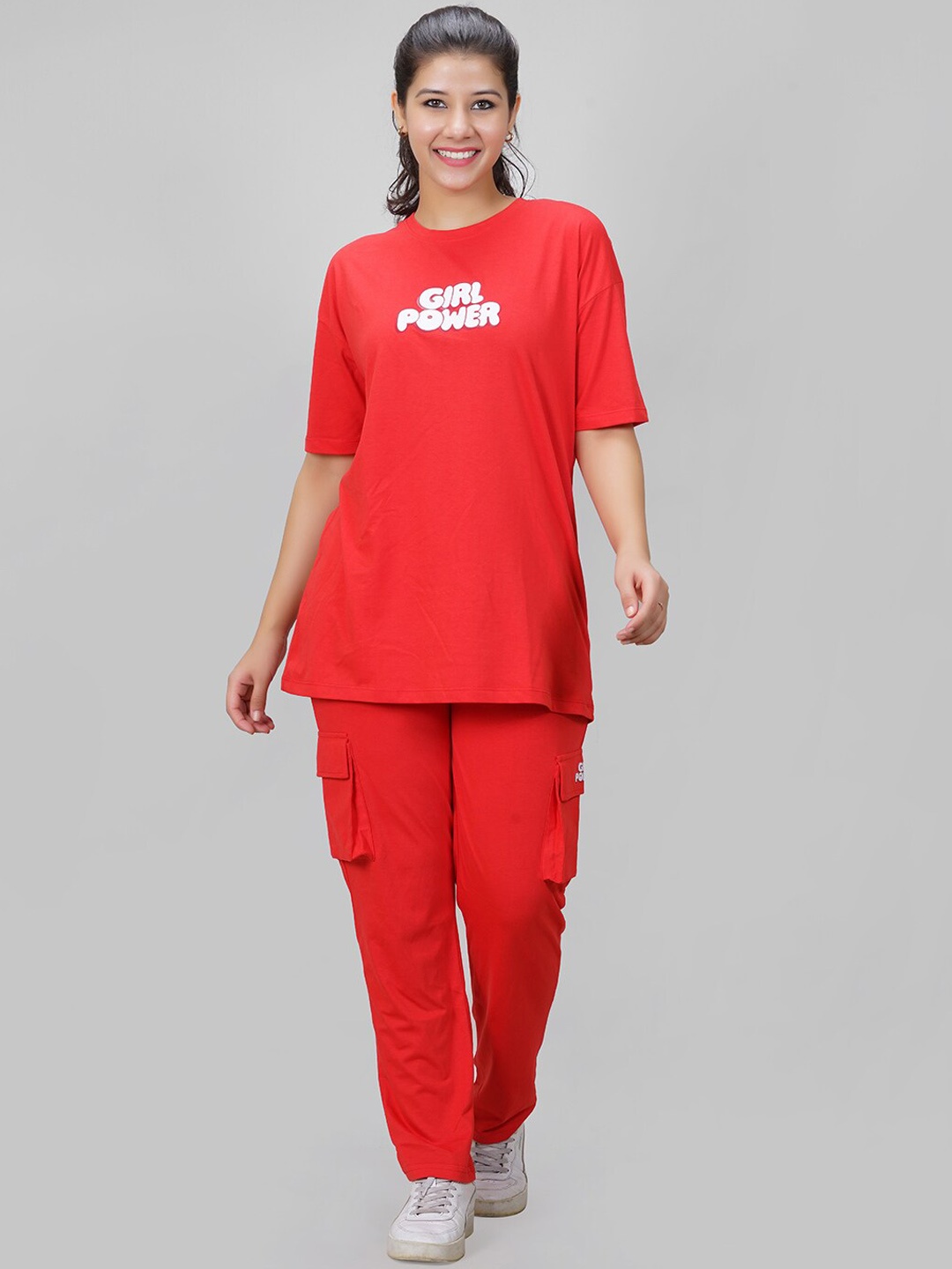 

She N She Typography Printed Top & Trouser, Red