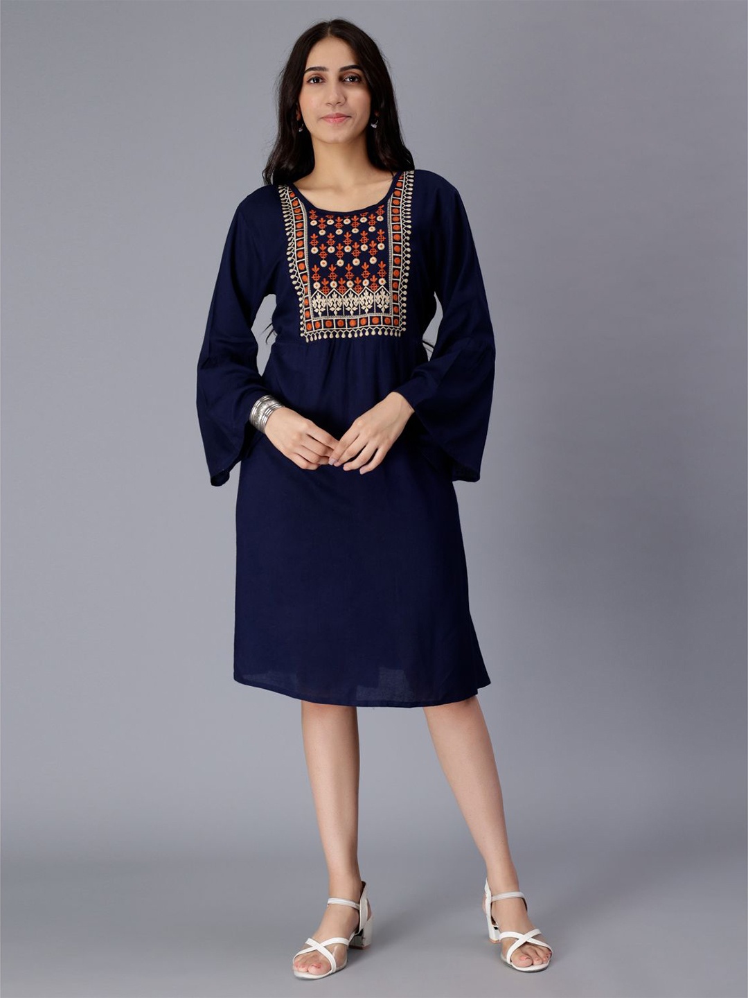 

SAAKAA Ethnic Motifs Embroidered Bell Sleeves Sheath Dress, Navy blue