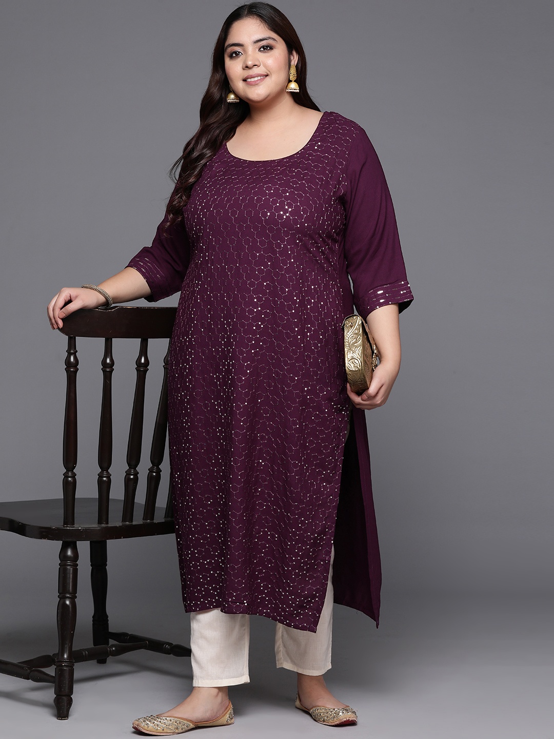 

EXTRA LOVE BY LIBAS Women Embellished Sequinned Kurta, Burgundy