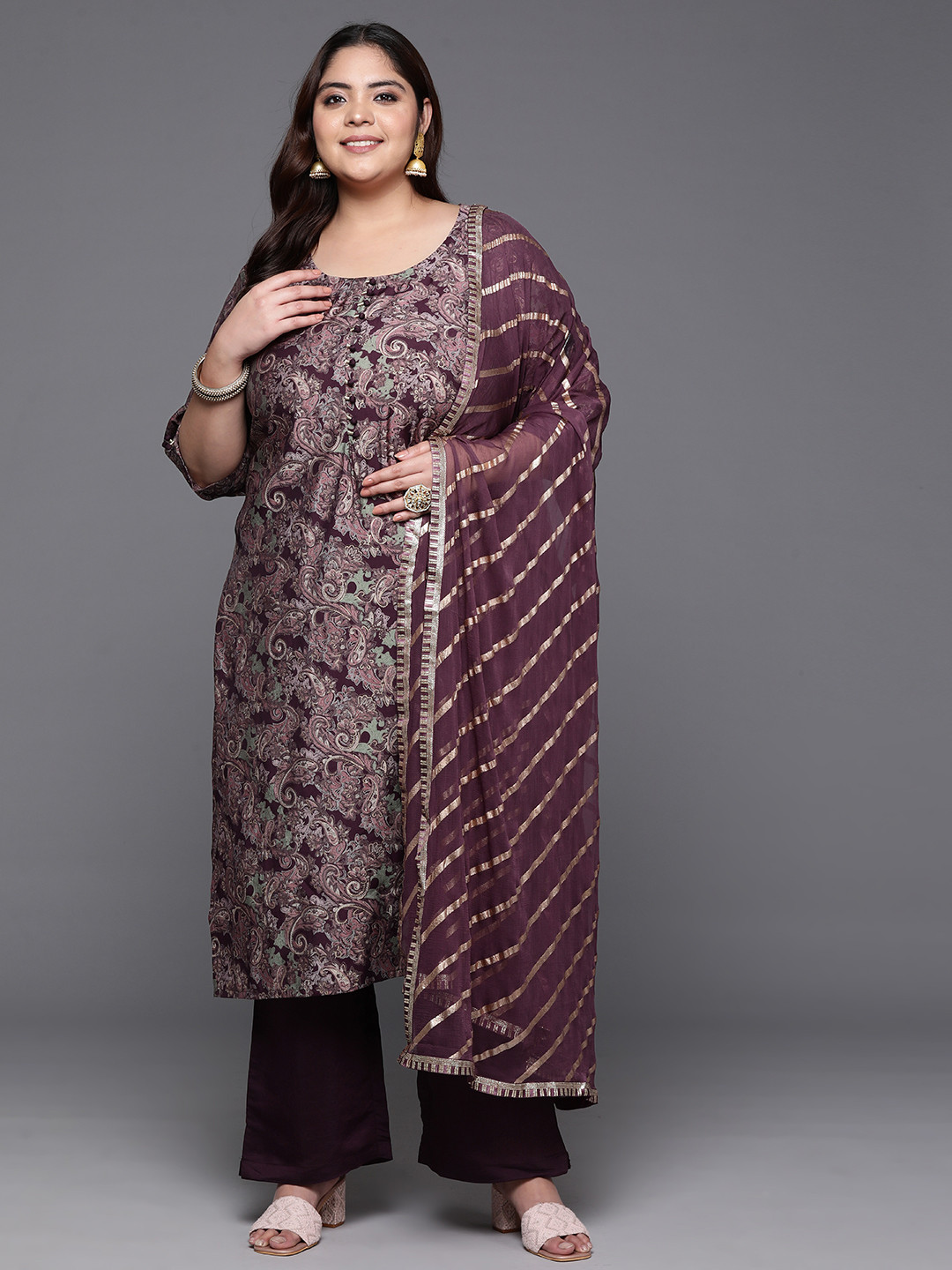 

EXTRA LOVE BY LIBAS Plus Size Ethnic Motifs Printed Kurta with Trousers & Dupatta, Burgundy