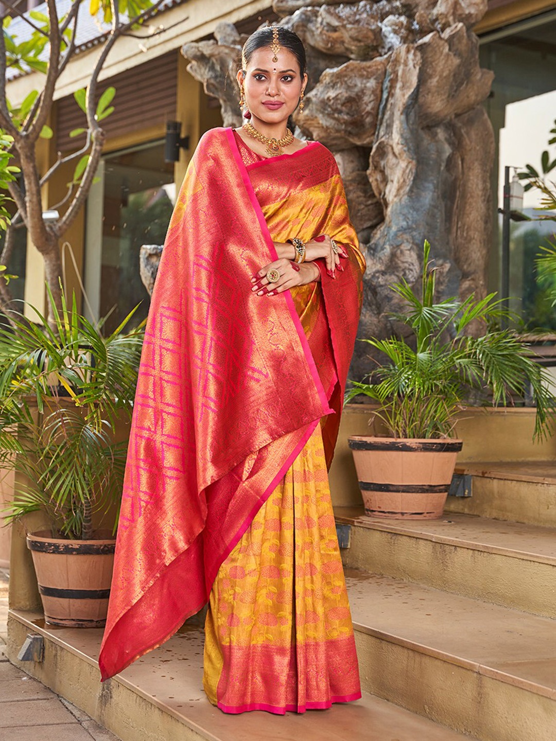 

Mitera Mustard & Pink Ethnic Motifs Woven Design Zari Banarasi Saree