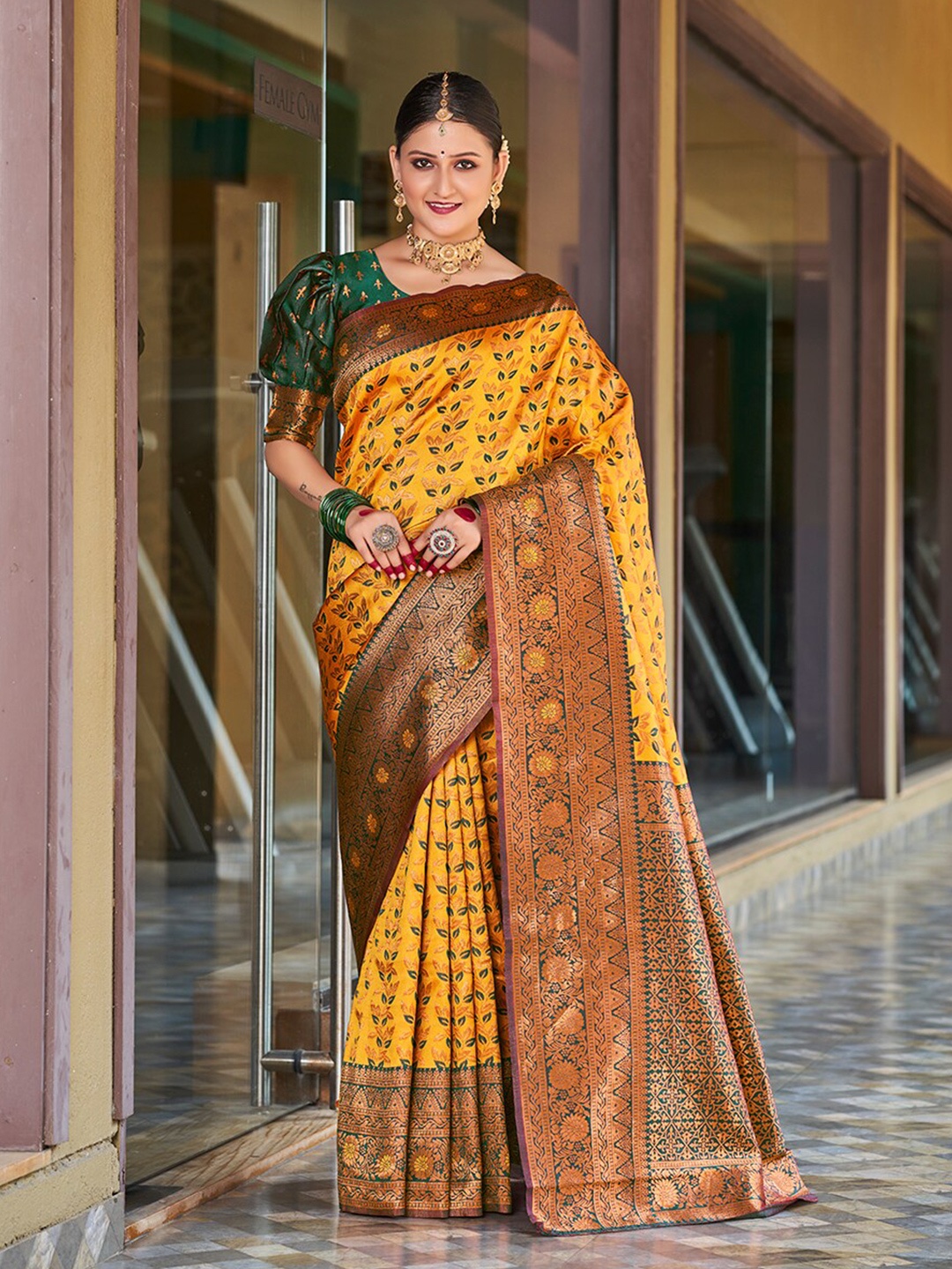 

Mitera Ethnic Motifs Woven Design Zari Banarasi Saree, Yellow