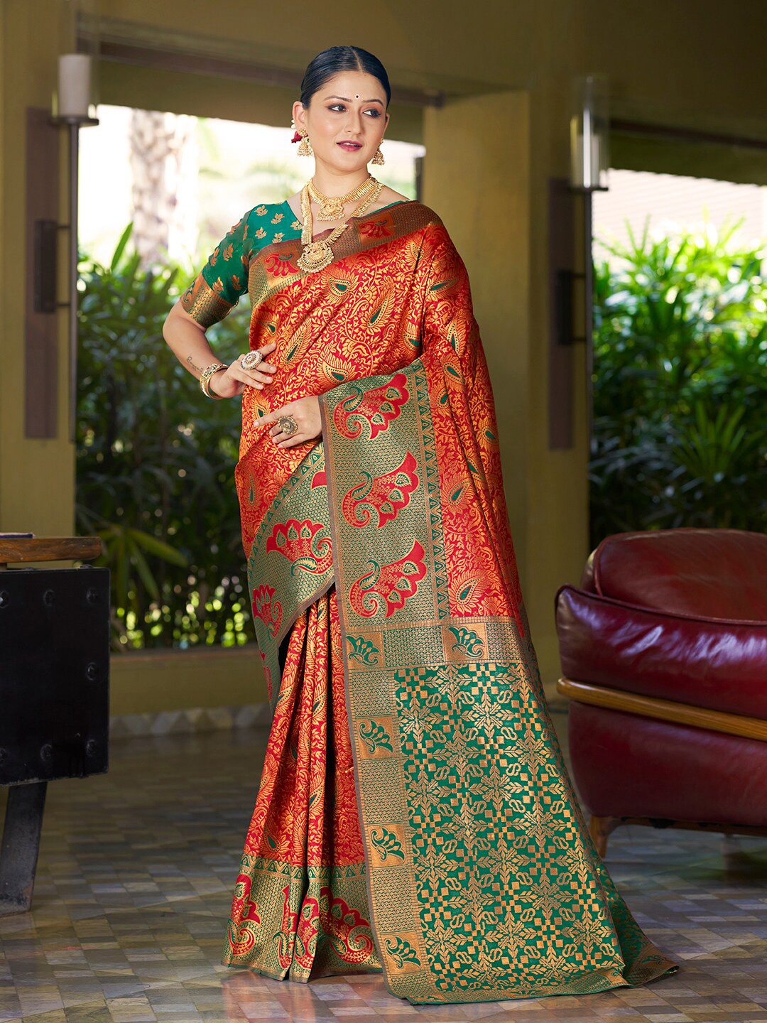 

Mitera Red & Green Ethnic Motifs Woven Design Zari Banarasi Saree