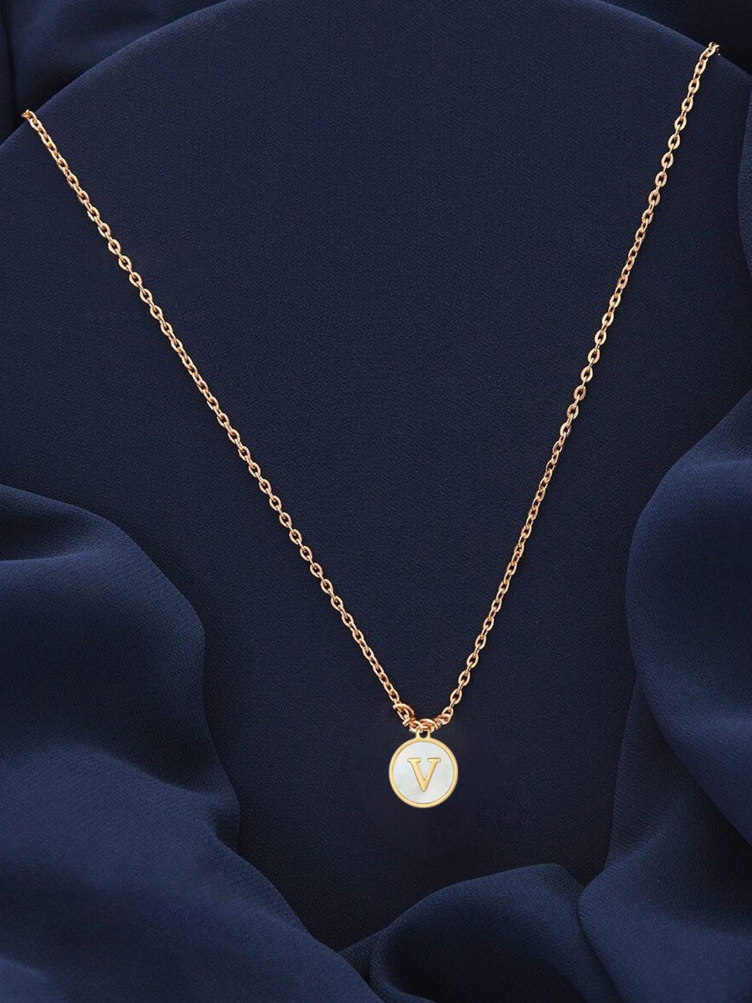 

Pinapes Unisex Gold-Plated Enamelled Necklace