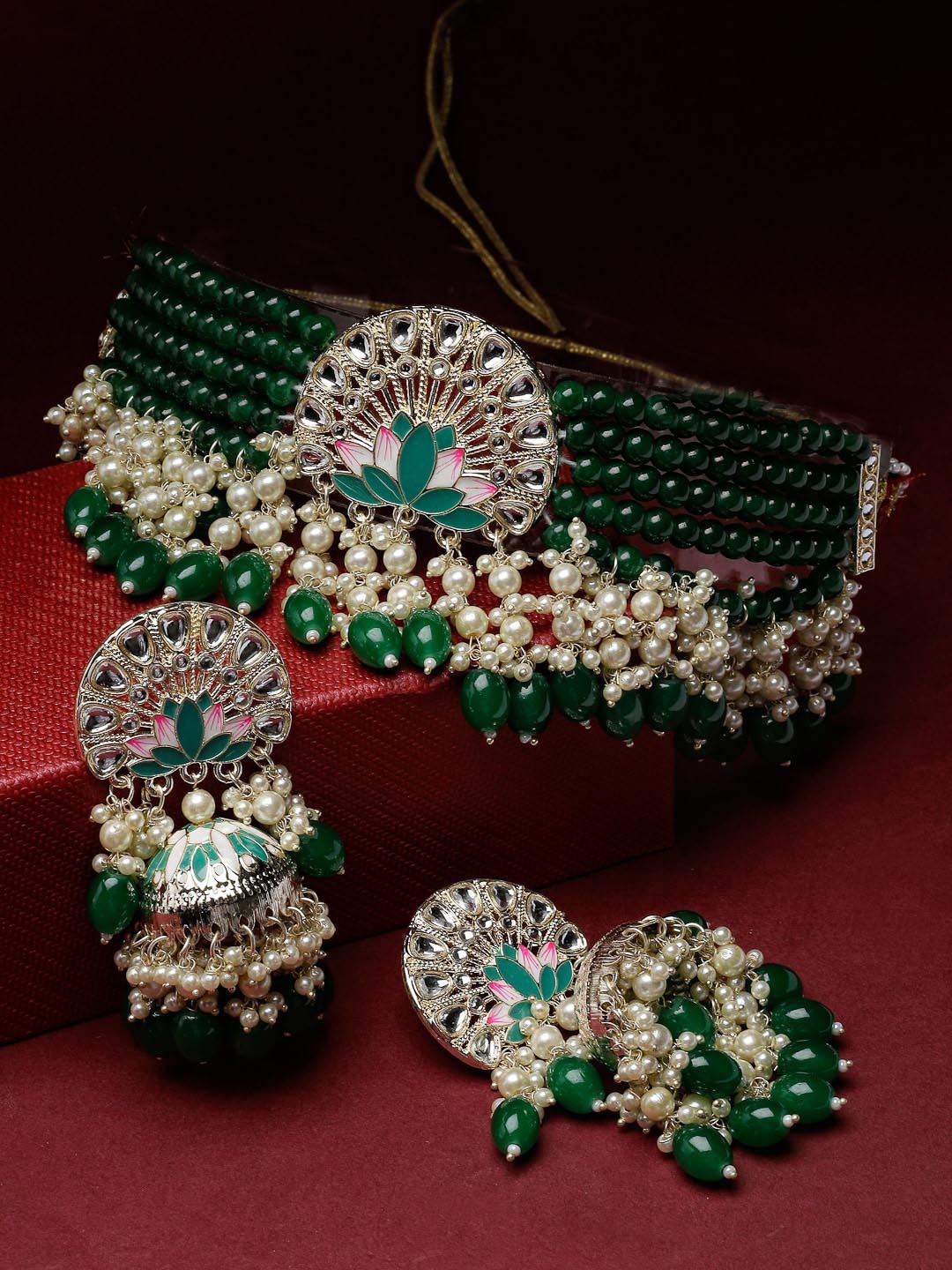 

Sukkhi Gold-Plated Kundan-Studded & Beaded Jewellery Set