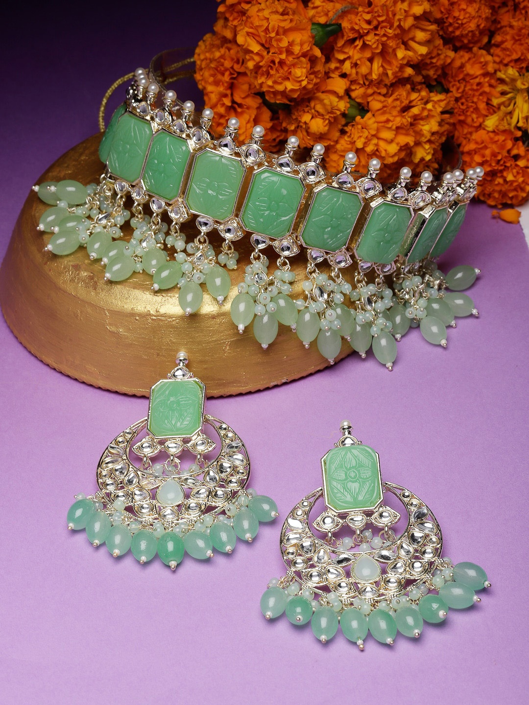 

Sukkhi Gold-Plated Stones-Studded & Beaded Jewellery Set