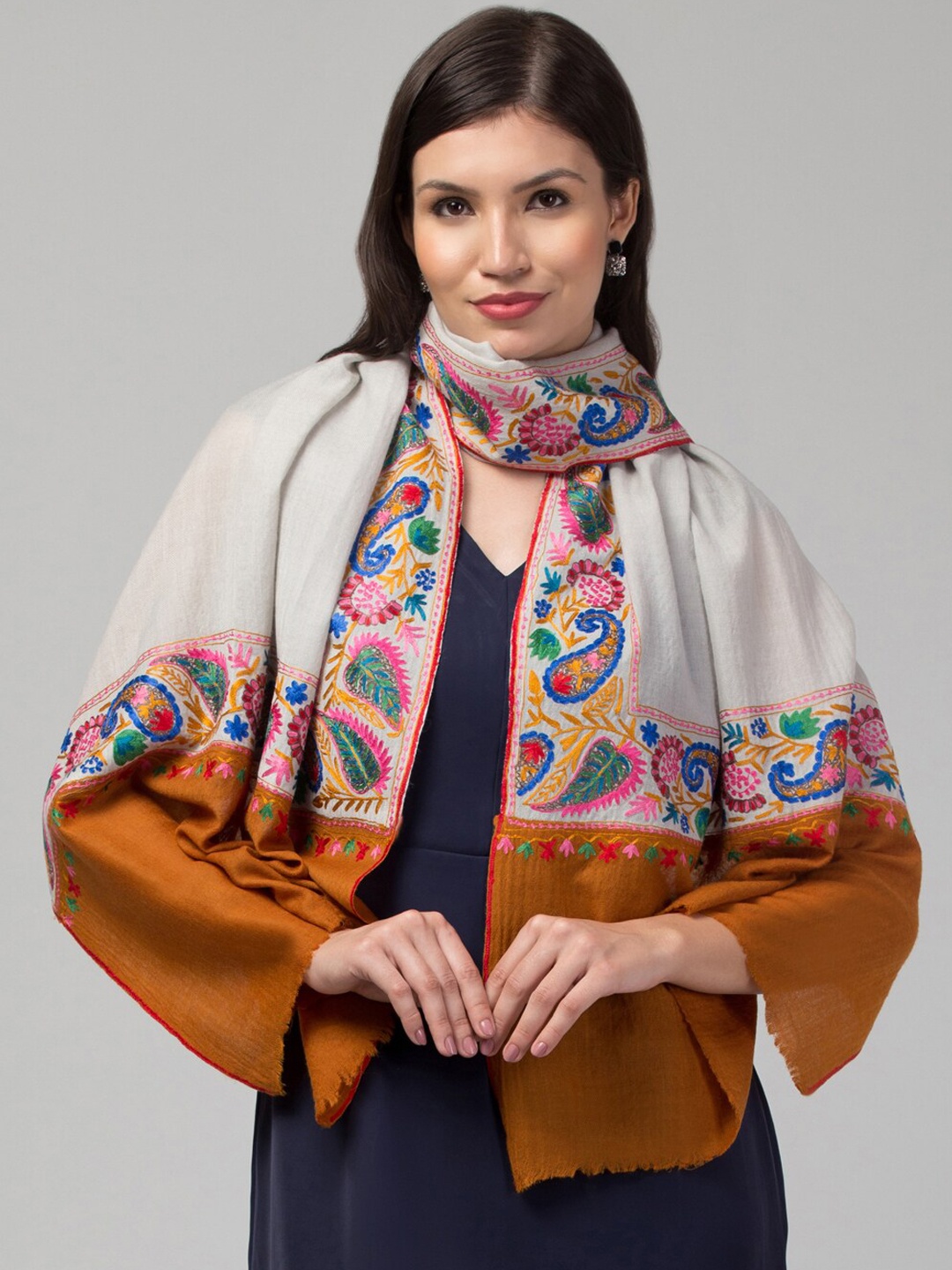

Tweedle Floral Kashmiri Embroidered Aari Work Pashmina Shawl, White
