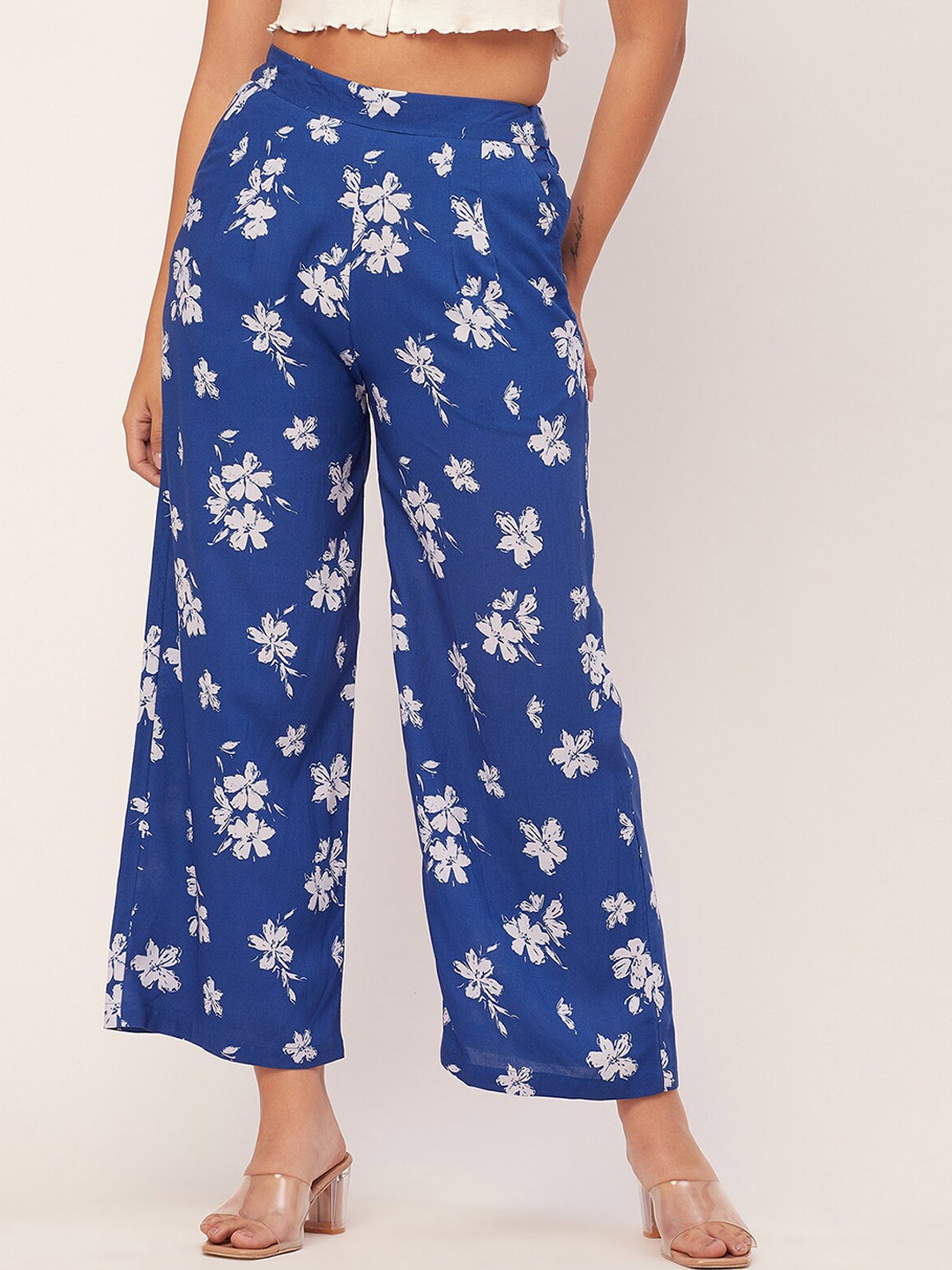 

Moomaya Women Floral Printed Loose Fit Parallel Trousers, Blue