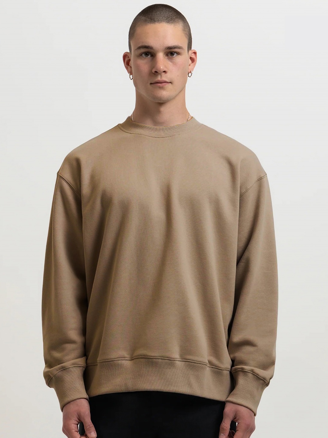 

MISCHIEF MONKEY Round Neck Fleece Oversized Pullover Sweatshirt, Beige
