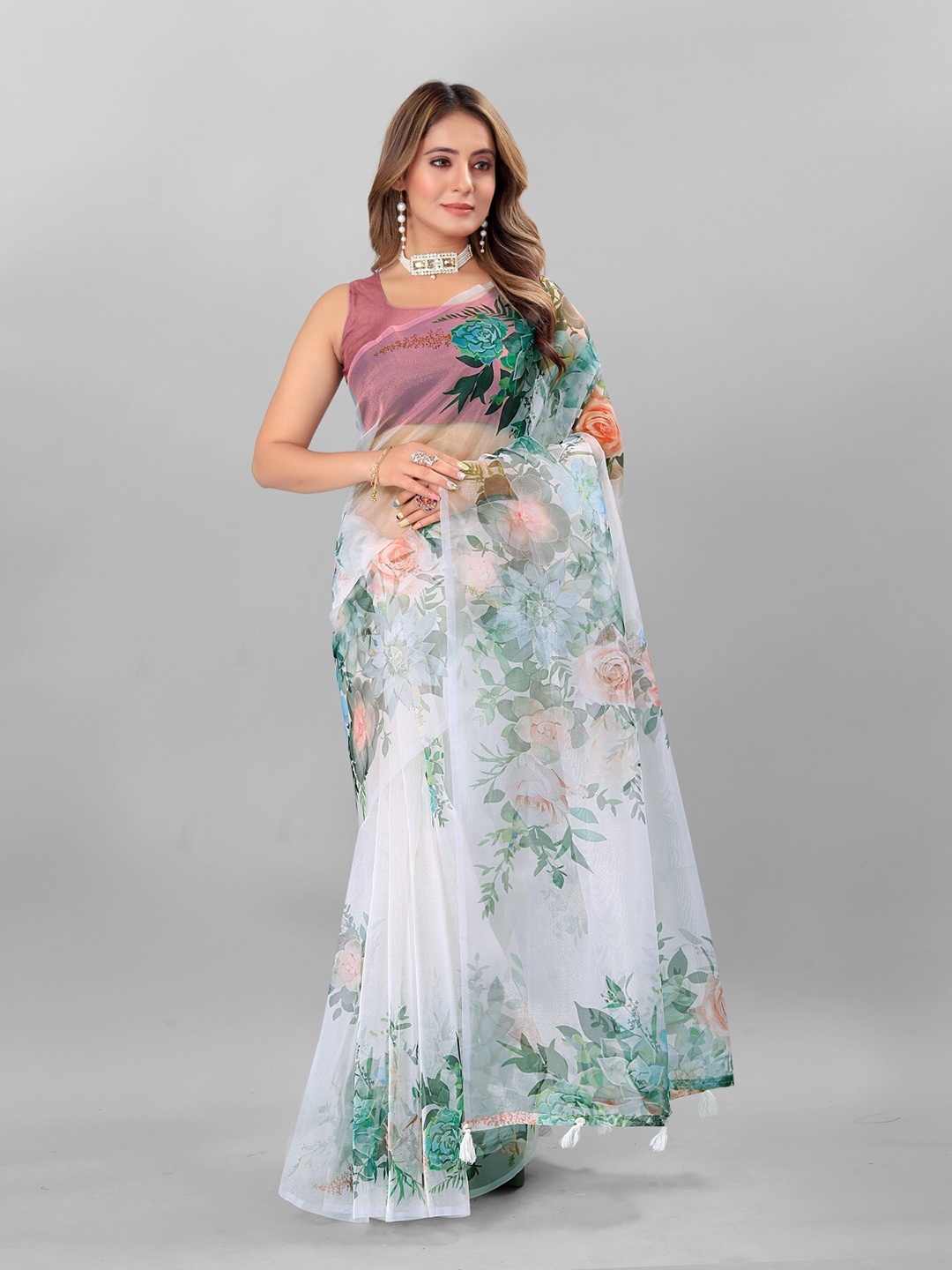 

Anouk White & Green Floral Printed Organza Tussar Saree