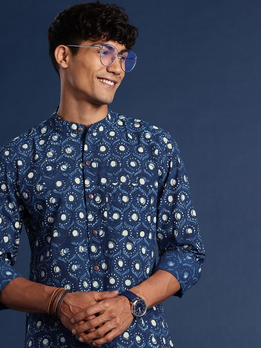 

Taavi Men Classic Indigo Hand Block Printed shirt, Blue
