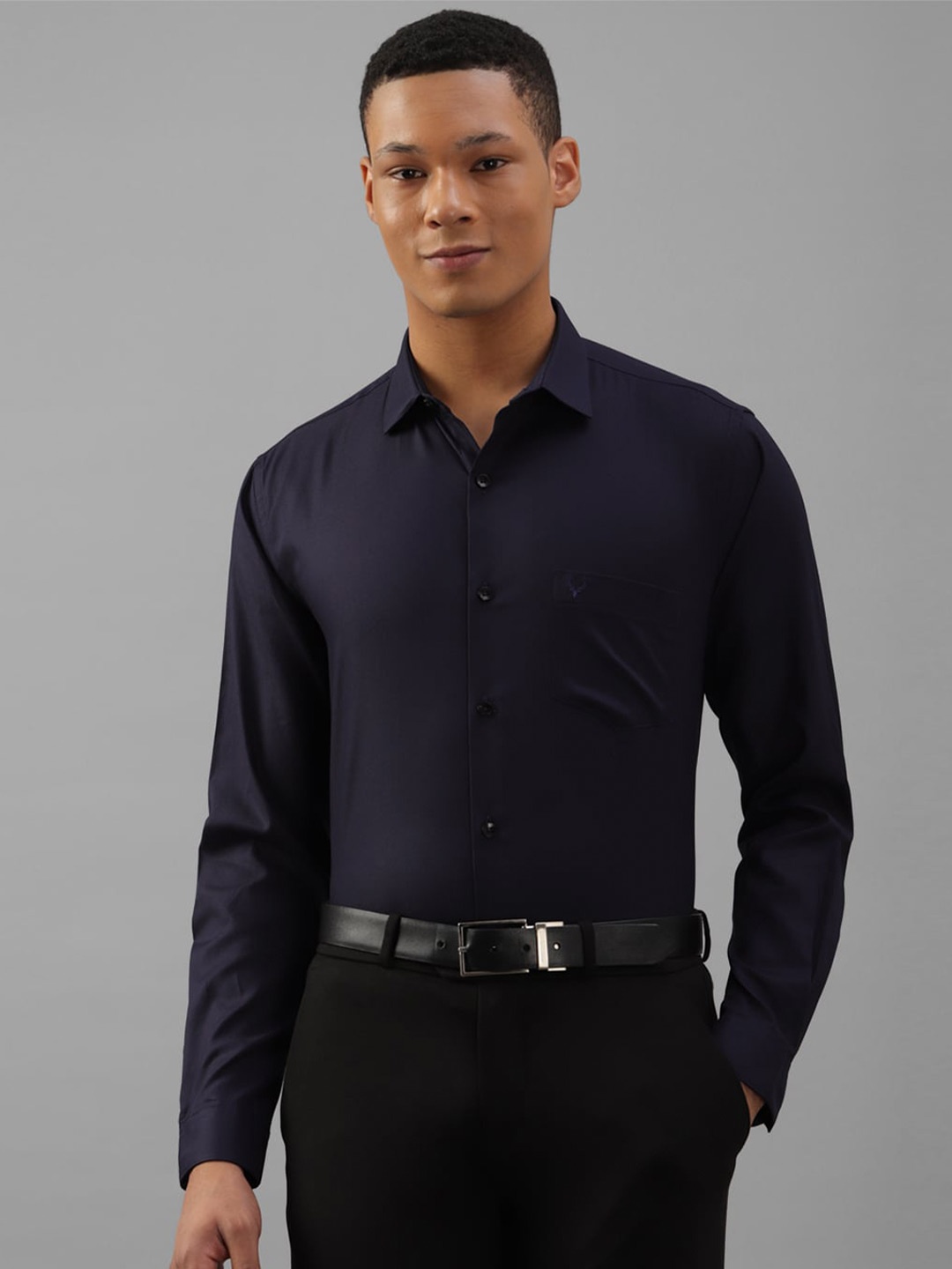 

Allen Solly Slim Fit Spread Collar Long Sleeves Cotton Formal Shirt, Purple