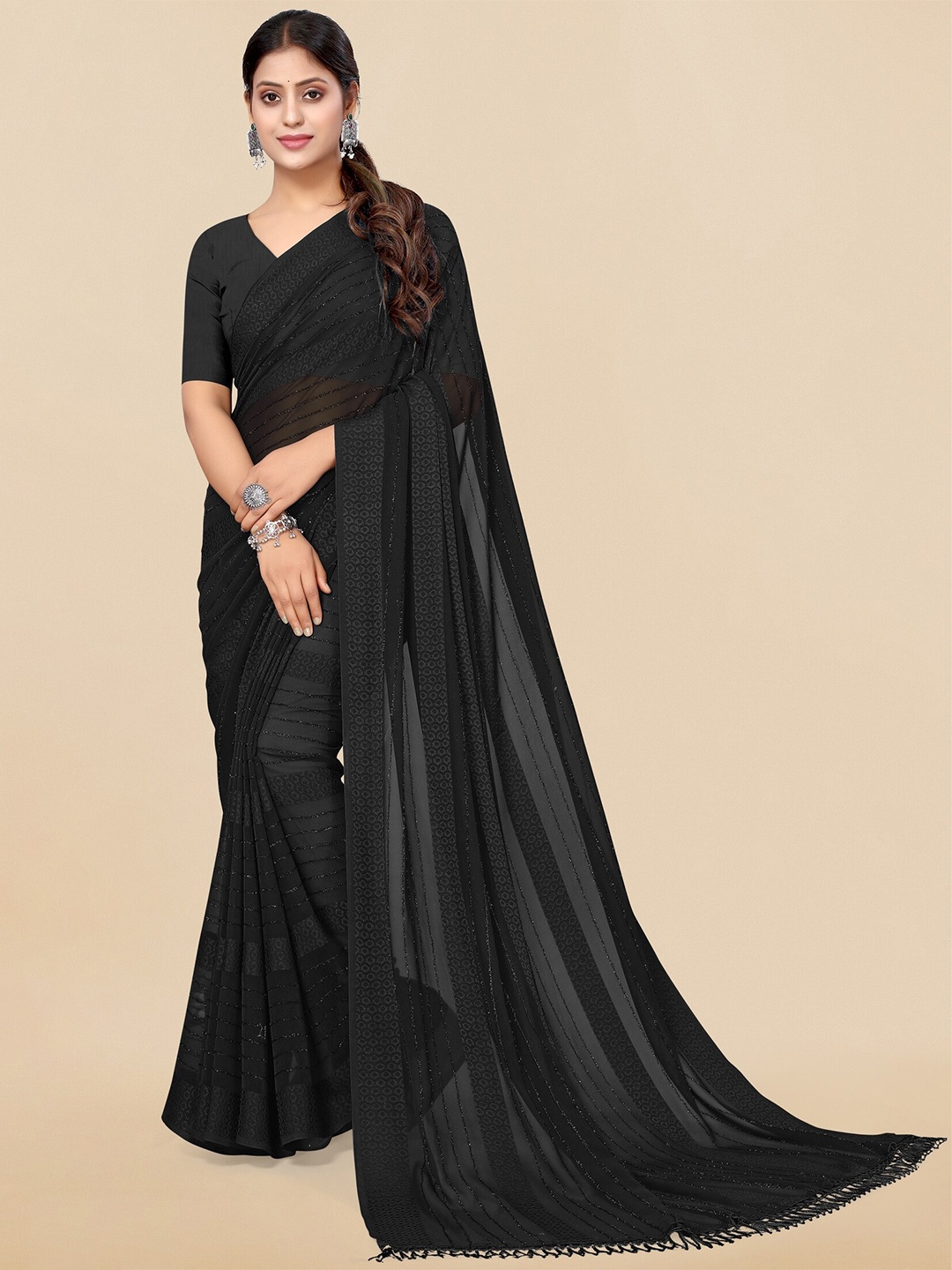 

MIRCHI FASHION Striped Embellished Saree, Black